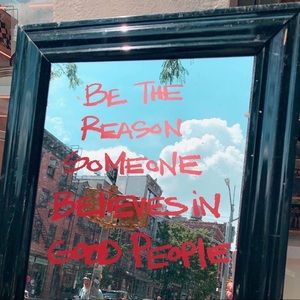 Meet your Posher, Adriana